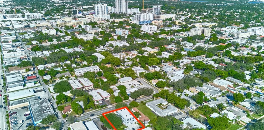 Appartement à Hollywood, Floride 1 chambre, 52.03 m2 № 959369