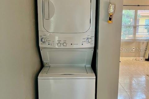 Condo in Orlando, Florida, 2 bedrooms  № 1515889 - photo 9