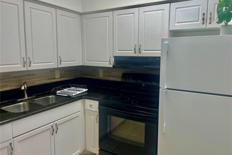 Condo in Orlando, Florida, 2 bedrooms  № 1515889 - photo 30
