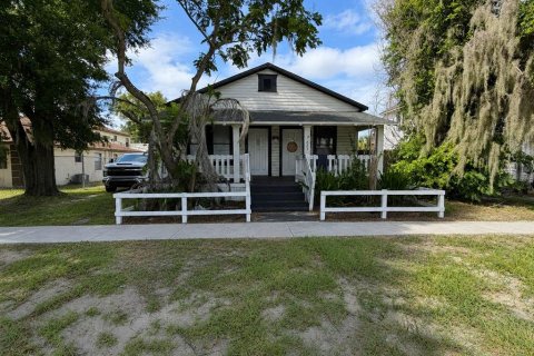 Commercial property in Winter Haven, Florida 4 bedrooms, 115.2 sq.m. № 2369330 - photo 2