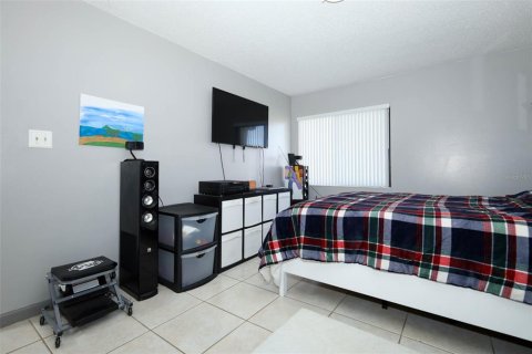 Condo in Orlando, Florida, 2 bedrooms  № 1787347 - photo 14
