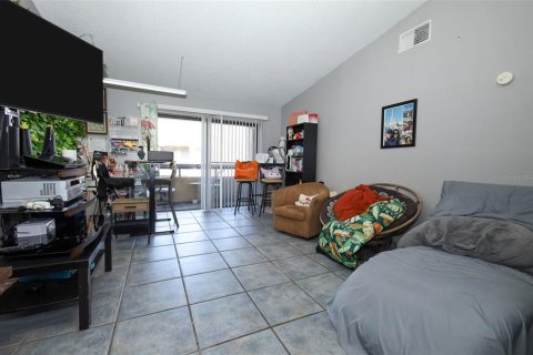 Condo in Orlando, Florida, 2 bedrooms  № 1787347 - photo 5