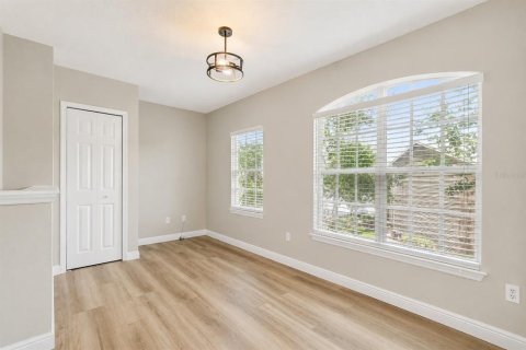 Condo in Orlando, Florida, 1 bedroom  № 2237974 - photo 9