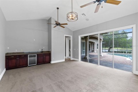 House in Sanford, Florida 4 bedrooms, 391.95 sq.m. № 2121749 - photo 22