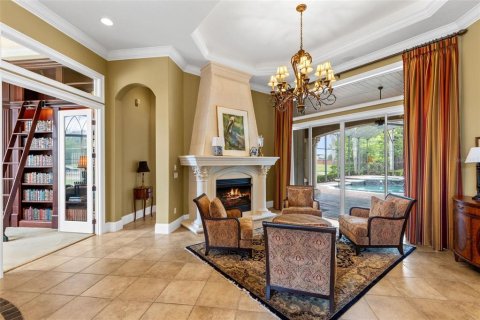 House in Sanford, Florida 4 bedrooms, 391.95 sq.m. № 2121749 - photo 5