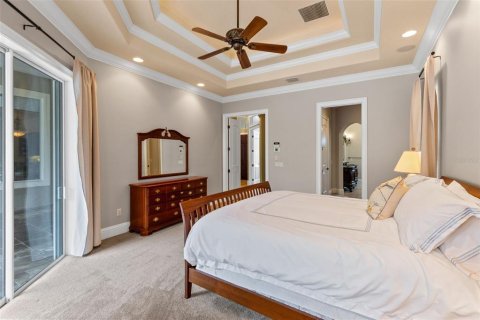 House in Sanford, Florida 4 bedrooms, 391.95 sq.m. № 2121749 - photo 17