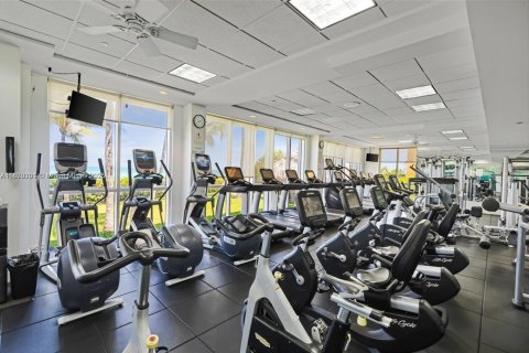 Снять в аренду кондоминиум в Санни-Айлс-Бич, Флорида 3 спальни, 225.75м2, № 1979518 - фото 26