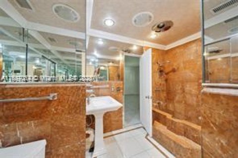 Casa en alquiler en Parkland, Florida, 4 dormitorios, 323.49 m2 № 1932335 - foto 22