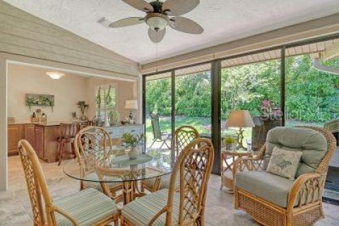 Condo in Sarasota, Florida, 3 bedrooms  № 1635126 - photo 10
