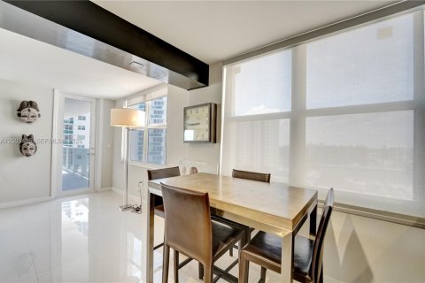 Copropriété à vendre à Hollywood, Floride: 2 chambres, 173.54 m2 № 2068100 - photo 19