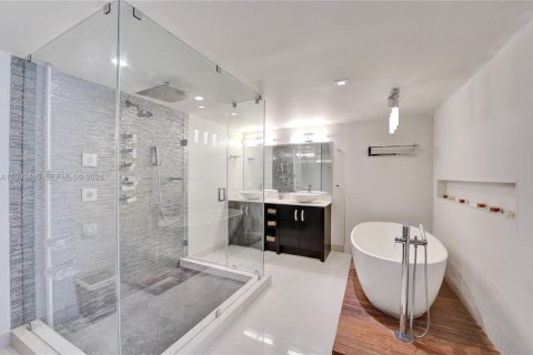 Copropriété à vendre à Hollywood, Floride: 2 chambres, 173.54 m2 № 2068100 - photo 24