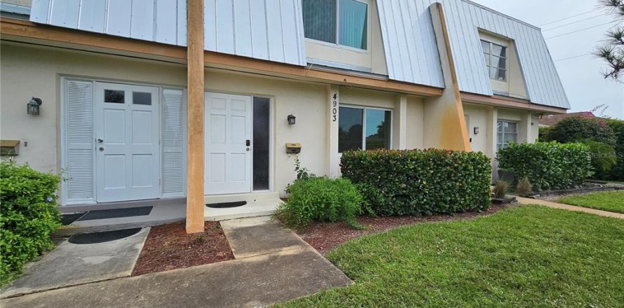 Condominio en Naples, Florida, 3 dormitorios  № 2348371