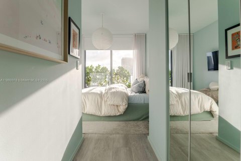 Купить кондоминиум в Майами, Флорида 3 спальни, 133.31м2, № 2015560 - фото 17