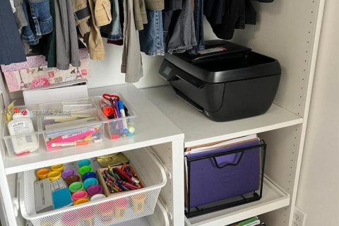 Condo in Miami, Florida, 1 bedroom  № 2065184 - photo 6