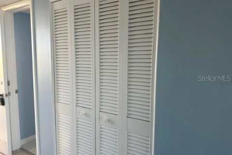 Copropriété à louer à Saint Petersburg, Floride: 1 chambre, 75.72 m2 № 2091403 - photo 11