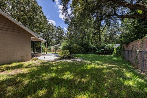 House in Mount Dora, Florida 3 bedrooms, 136.47 sq.m. № 1902441 - photo 30