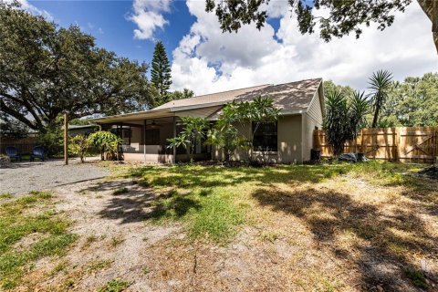 House in Mount Dora, Florida 3 bedrooms, 136.47 sq.m. № 1902441 - photo 29