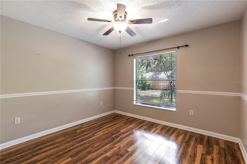 House in Mount Dora, Florida 3 bedrooms, 136.47 sq.m. № 1902441 - photo 21