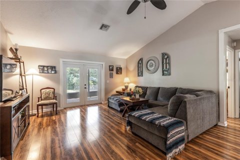House in Mount Dora, Florida 3 bedrooms, 136.47 sq.m. № 1902441 - photo 11