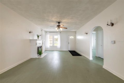 Villa ou maison à vendre à Daytona Beach, Floride: 2 chambres, 146.6 m2 № 2201266 - photo 8