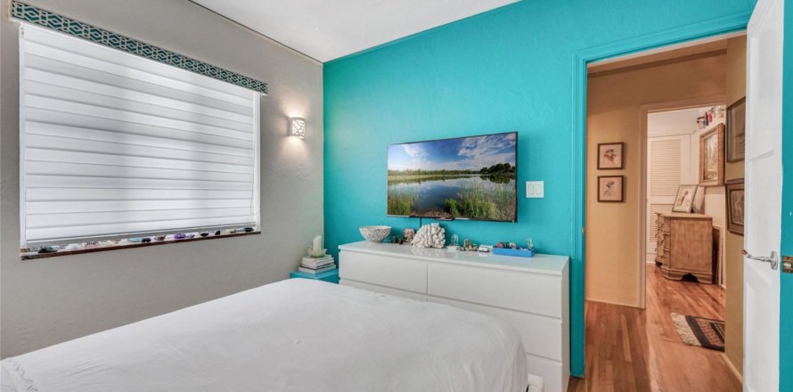 Land in Miami, Florida № 1175054
