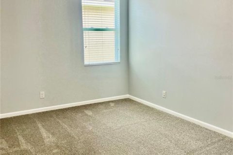 Villa ou maison à vendre à Kissimmee, Floride: 4 chambres, 225.94 m2 № 2131023 - photo 16