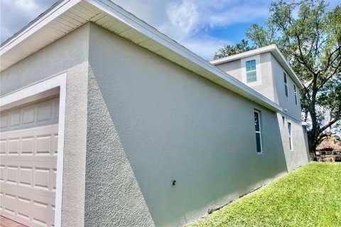 Villa ou maison à vendre à Kissimmee, Floride: 4 chambres, 225.94 m2 № 2131023 - photo 4