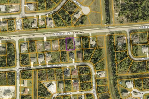 Terreno en venta en North Port, Florida № 1253089 - foto 1
