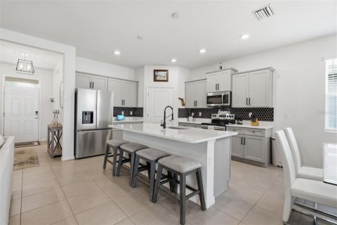 House in Riverview, Florida 3 bedrooms, 153.2 sq.m. № 2216934 - photo 9
