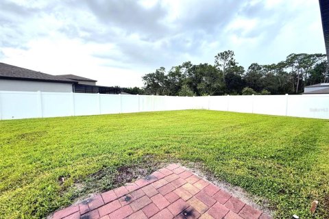 House in Davenport, Florida 4 bedrooms, 180.51 sq.m. № 1919832 - photo 29