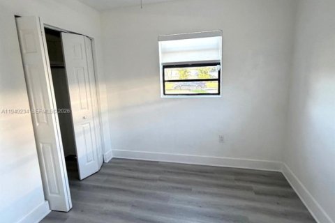 Villa ou maison à vendre à Cutler Bay, Floride: 3 chambres, 113.81 m2 № 2005107 - photo 6