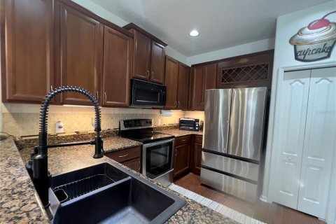 House in Wesley Chapel, Florida 3 bedrooms, 205.13 sq.m. № 1785301 - photo 10