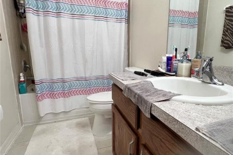 House in Wesley Chapel, Florida 3 bedrooms, 205.13 sq.m. № 1785301 - photo 17