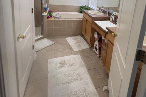 House in Wesley Chapel, Florida 3 bedrooms, 205.13 sq.m. № 1785301 - photo 16