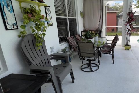 House in Wesley Chapel, Florida 3 bedrooms, 205.13 sq.m. № 1785301 - photo 24