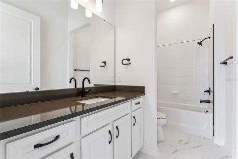 Casa en venta en Minneola, Florida, 3 dormitorios, 264.21 m2 № 2220363 - foto 30