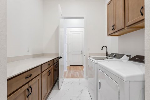 Casa en venta en Minneola, Florida, 3 dormitorios, 264.21 m2 № 2220363 - foto 29