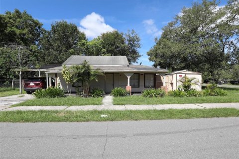 House in Lakeland, Florida 3 bedrooms, 109.07 sq.m. № 1911397 - photo 1
