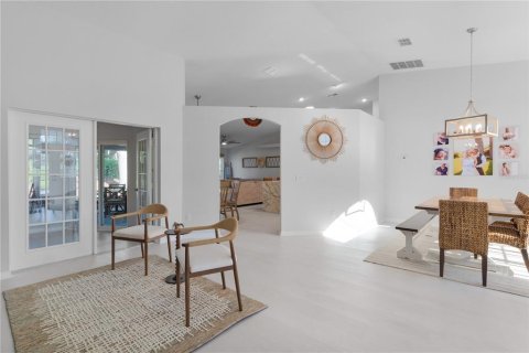 Casa en venta en Lady Lake, Florida, 3 dormitorios, 171.31 m2 № 1888498 - foto 26