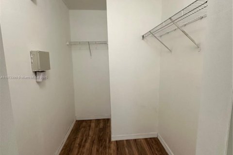 Condominio en venta en Homestead, Florida, 2 dormitorios, 84.54 m2 № 2012903 - foto 13