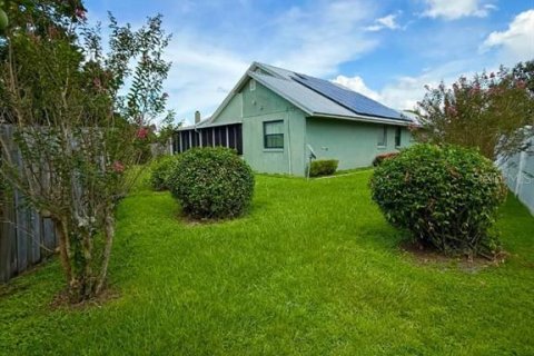 House in Winter Haven, Florida 3 bedrooms, 126.35 sq.m. № 1865840 - photo 2
