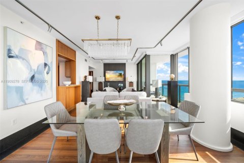 Condominio en alquiler en Miami Beach, Florida, 2 dormitorios, 112.69 m2 № 2076852 - foto 14