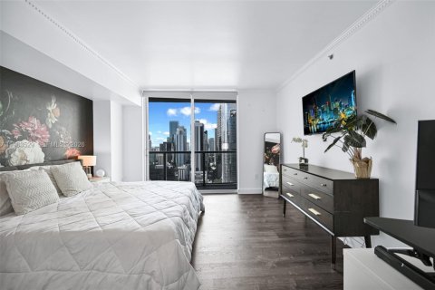 Condominio en alquiler en Miami, Florida, 1 dormitorio, 68.56 m2 № 2050234 - foto 4
