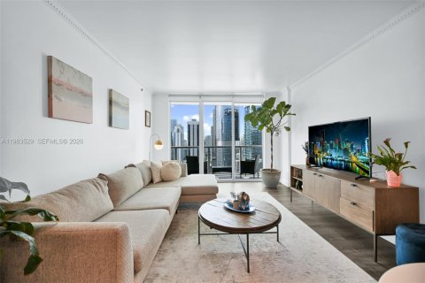 Condominio en Miami, Florida, 1 dormitorio № 2050234