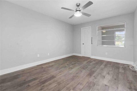 Villa ou maison à vendre à Clearwater, Floride: 2 chambres, 89.28 m2 № 1880592 - photo 18