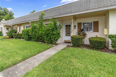 Villa ou maison à vendre à Clearwater, Floride: 2 chambres, 89.28 m2 № 1880592 - photo 2