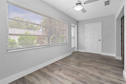 Villa ou maison à vendre à Clearwater, Floride: 2 chambres, 89.28 m2 № 1880592 - photo 14