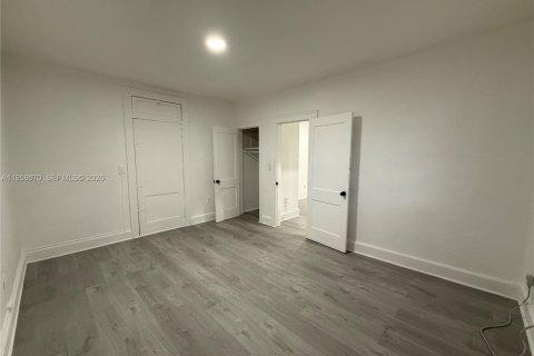 Снять в аренду кондоминиум в Майами, Флорида 2 спальни, 680.6м2, № 2017781 - фото 14