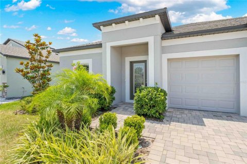 Casa en venta en Spring Hill, Florida, 4 dormitorios, 214.88 m2 № 1742883 - foto 4