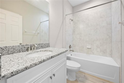 Casa en venta en Spring Hill, Florida, 4 dormitorios, 214.88 m2 № 1742883 - foto 10